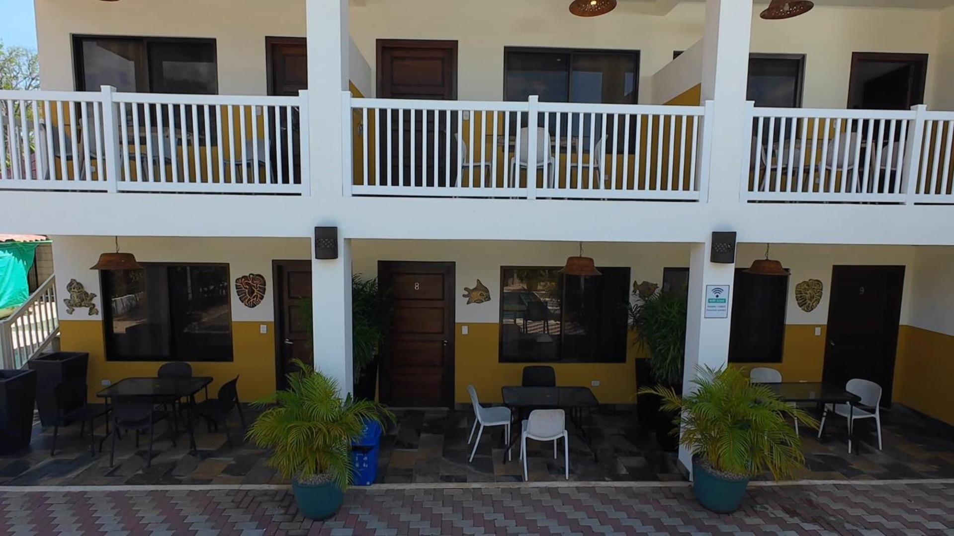 Cabinas El Colibri Puerto Carrillo Exteriör bild